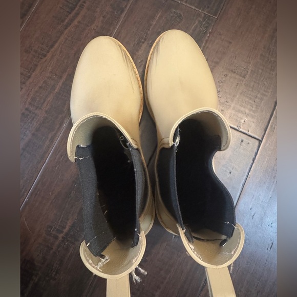 Igor Chelsea rain boots cream color size 39 outdoor adventure activewear boots - Picture 6 of 14